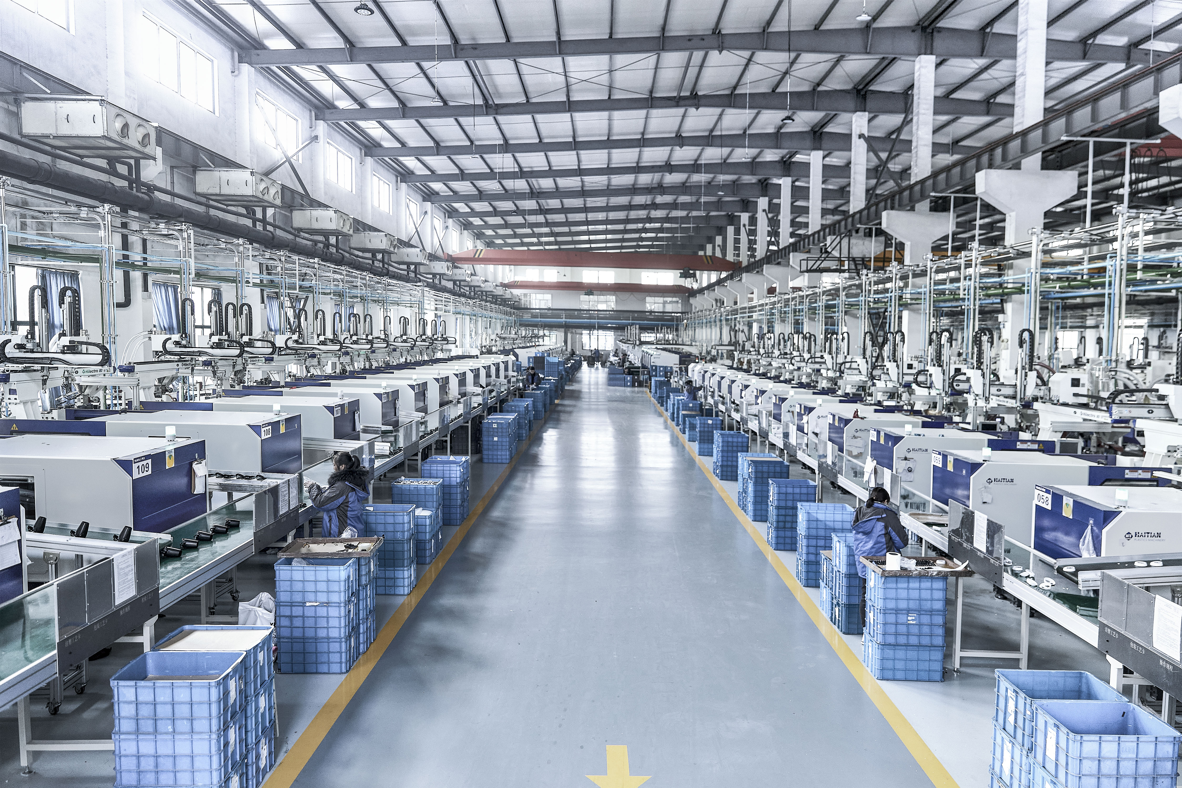 年销售额破 10 亿，市场规模与行业影响力大幅提升。